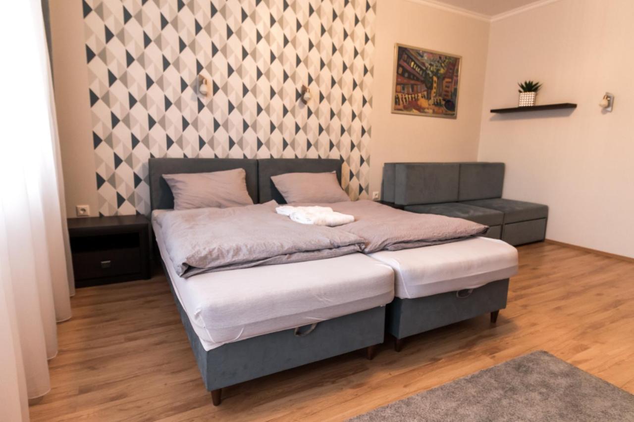 Thermal Next I Weninger Apartman Kiskunhalas Exterior photo