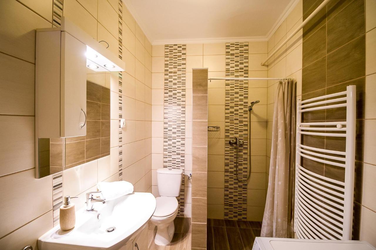 Thermal Next I Weninger Apartman Kiskunhalas Exterior photo